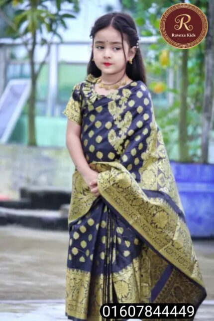 লতা কাতান রেডি শাড়ী কালো code 099